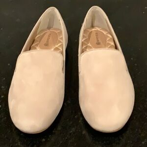 Birdies Light Gray Suede Loafers, Size 8